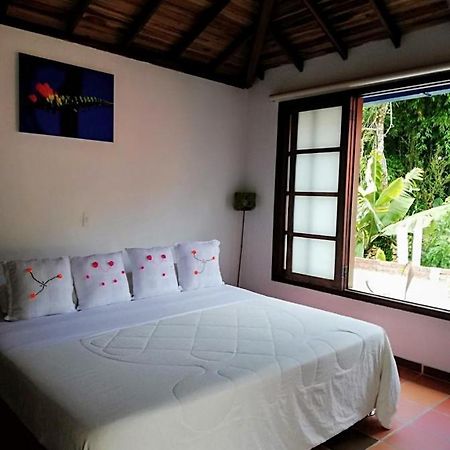 Casa Rayma Hotel Contratacion Bagian luar foto